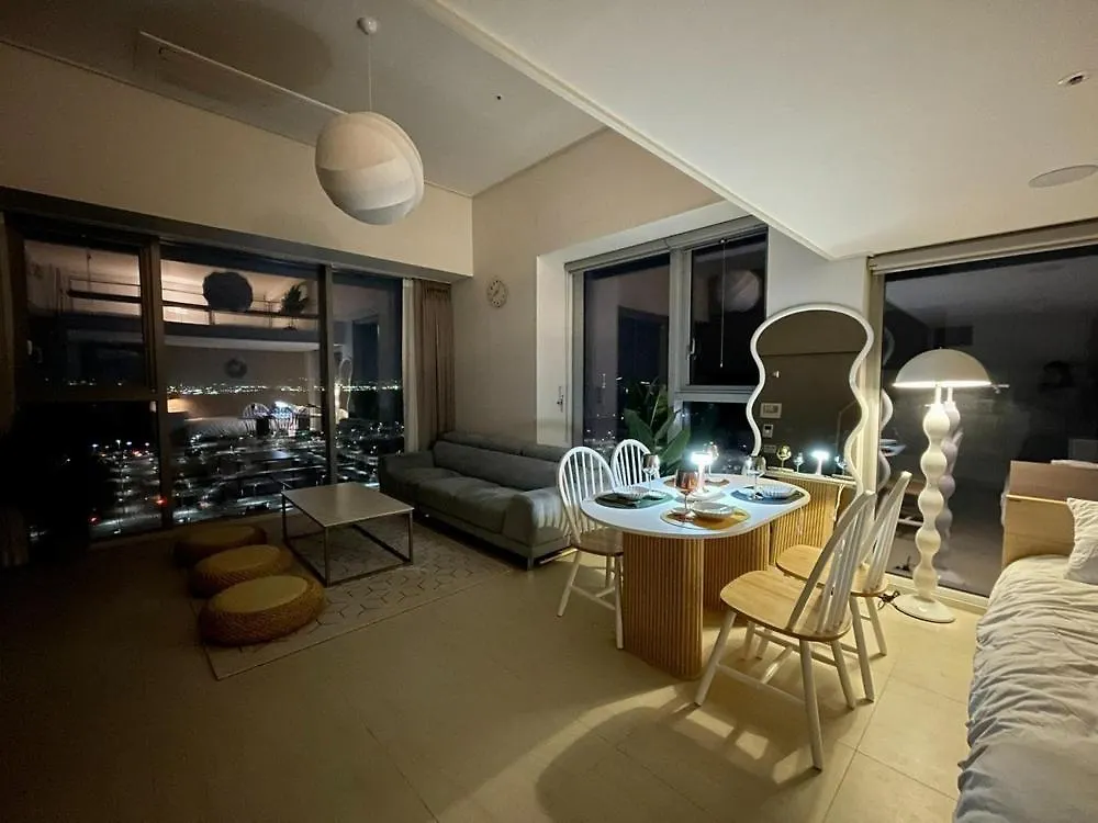 Yeongjongdo In The Moon Room 4 Incheon South Korea